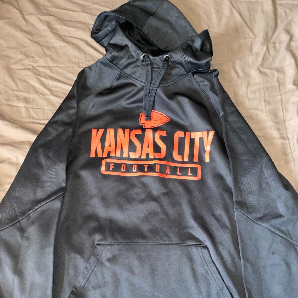 Black Chiefs Football Hoodie Medium